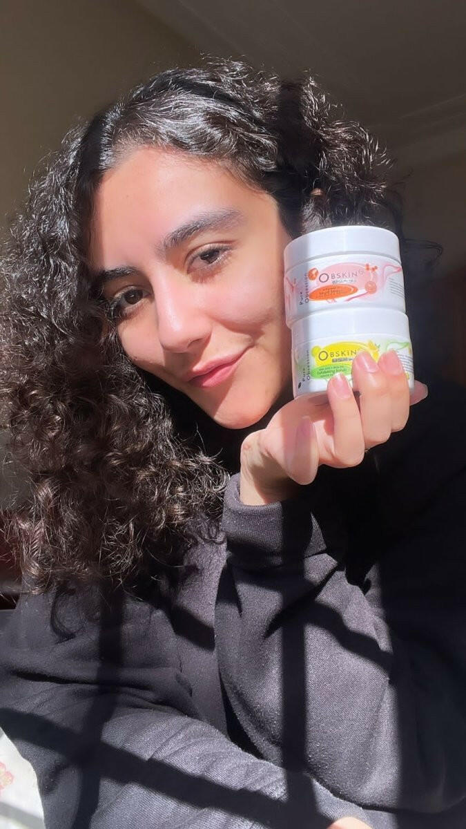 Buy Best Exfoliating Scrub with Lemon Extract Online In Pakistan - Obskin UK